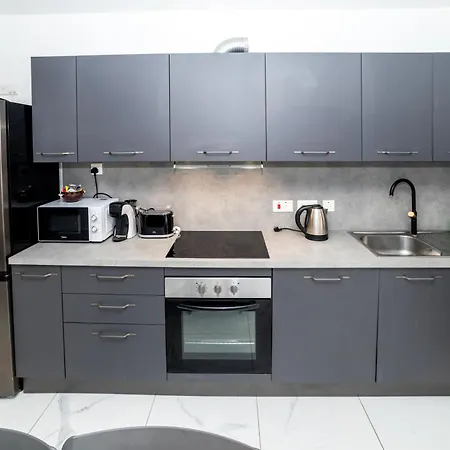 Spacious Family In Malta 3br By Hostmt Апартаменты *