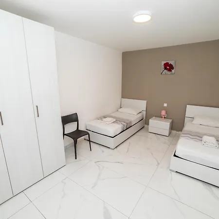 Spacious Family In Malta 3br By Hostmt Апартаменты