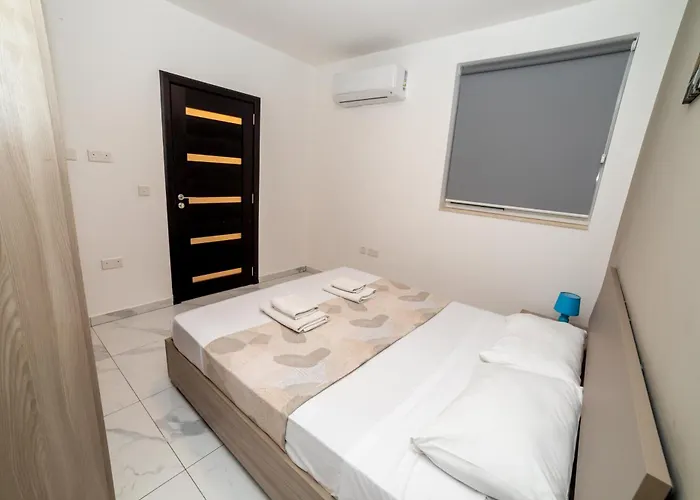 Spacious Family In Malta 3br By Hostmt Apartament