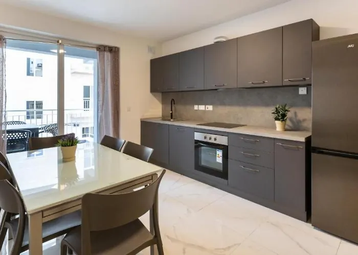 Apartament Spacious Family In Malta 3br By Hostmt St Paul's Bay